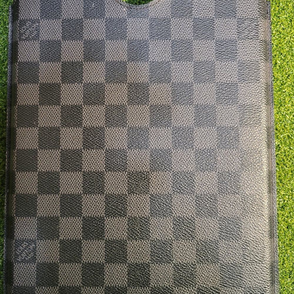 Louis vuitton - Picture 2 of 5